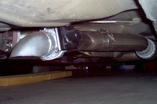 http://tuning-garage.cz/foto/flowtech-klapka-01.jpg