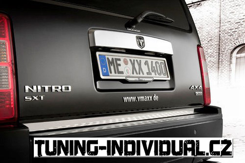 Dodge Nitro - nerez chrom spodn� li�ta pod SPZ - Omsa Line