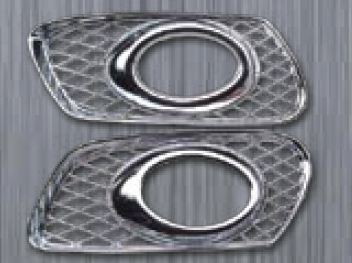 R�me�ky p�edn�ch mlhov�ch sv�tel pro Mercedes Benz ML W164, rok v�roby od 2006, chrom
