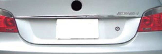 Li�ta kufru nad SPZ pro BMW serie 5 E60, chrom