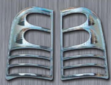 R�me�ky zadn�ch sv�tel pro Nissan Patrol, rok v�roby 2001-2004, chrom