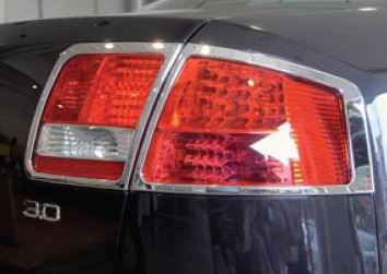 R�me�ky zadn�ch sv�tel pro Audi A8, rok v�roby od 2004, chrom