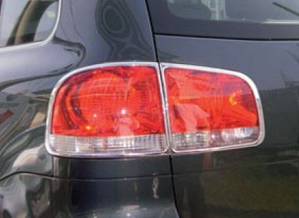 R�me�ky zadn�ch sv�tel pro VW Touareg, rok v�roby 2001-2006, chrom