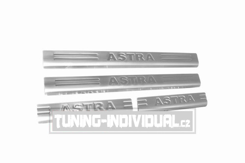 Opel Astra G - nerez chrom prahov� li�ty OMSA