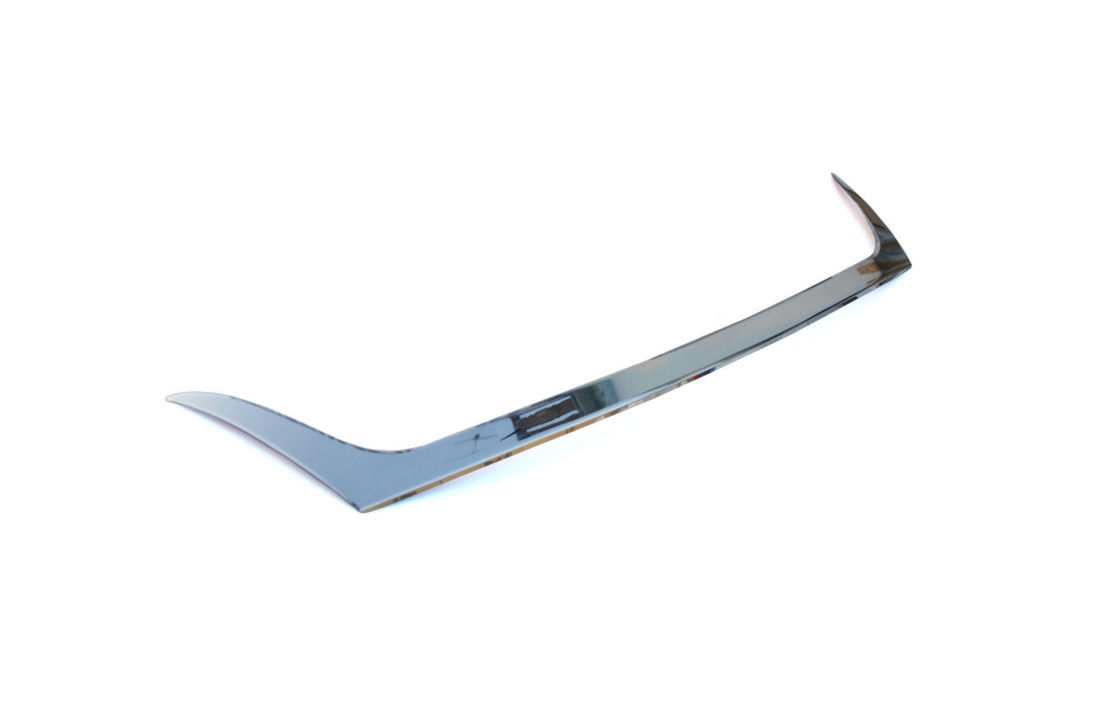 Renault Megane III r.v. 09- - nerez li�ta p�edn� masky chrom