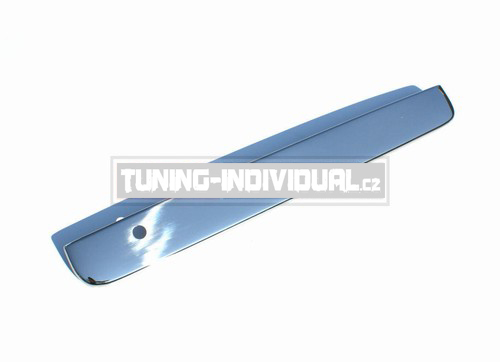 VW Transporter / Caravelle T5 (d�len� dve�e) - chrom li�ta k SPZ