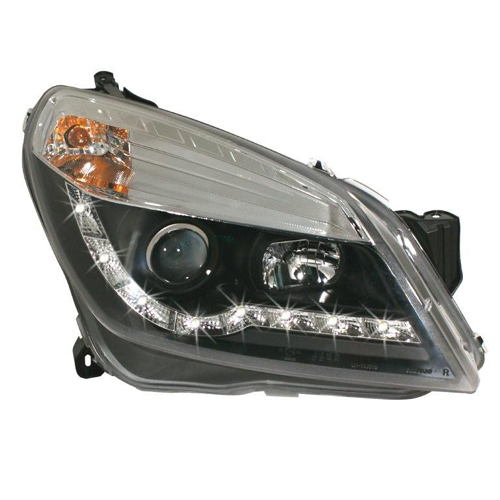 P�edn� �ir� �ern� sv�tlomety Opel Astra H