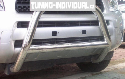 Toyota Rav 4 06-09 - 2,5\" (cca 63mm) p�edn� ochrann� r�m NEREZ