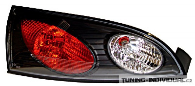 Zadn� sv�tla na Ford Focus r.v. 00-04, �ern�. Cena je za p�r.