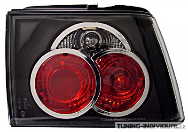 Zadn� sv�tla na Alfa Romeo 155 r.v.93-97 �ern�. Cena je za p�r.