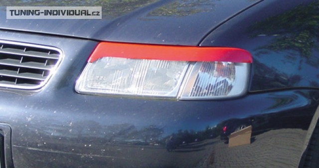Mra��tka p�edn�ch sv�tel Audi A3 z PVC. Cena je za p�r.