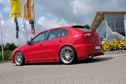 Rieger Tuning spojler, p�edn� n�razn�k, zadn� n�razn�k, tuning bo�n� prahy, tuning k��dlo