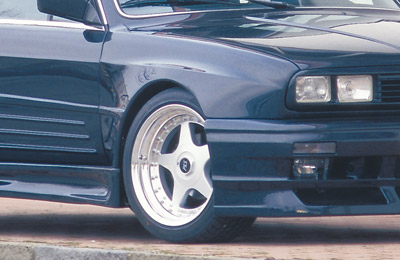 Rieger Tuning P�edn� blatn�k Genesis prav� BMW E30 (�ada 3)