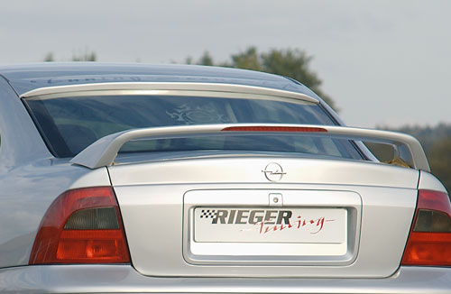 Rieger Tuning K��dlo s brzdov�m sv�tlem Opel Vectra B