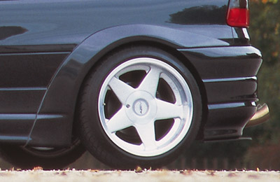 Rieger Tuning Lem blatn�ku Infinity II zadn� lev� Opel Astra F