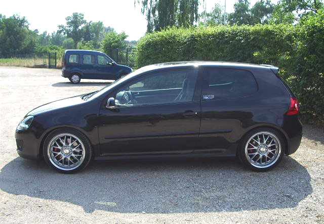 ASA - kvalitn� kola z lehk�ch slitin (lit� alu kola)