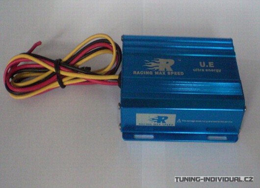 Zesilova� zapalov�n�, modr�