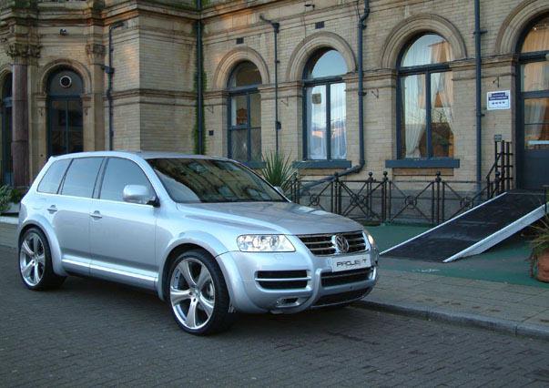 

Kahn - luxusn� kola z lehk�ch slitin