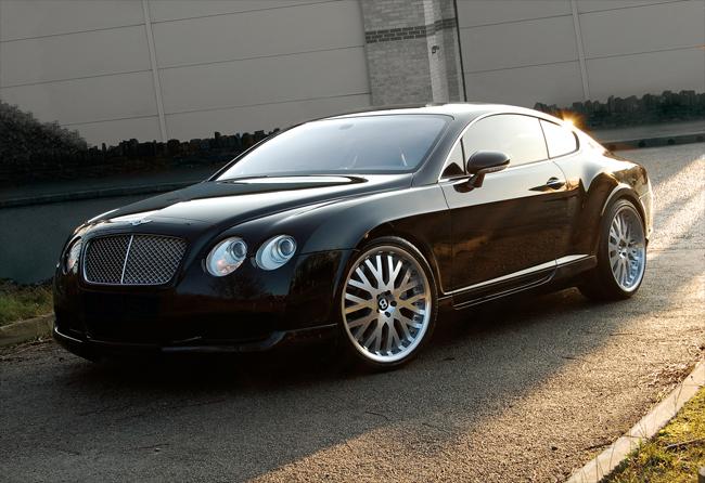 

Kahn - luxusn� kola z lehk�ch slitin