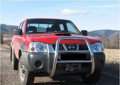P�edn� ochrann� nerez r�m-vysok� pro Nissan Pick Up r.v. 2002-20