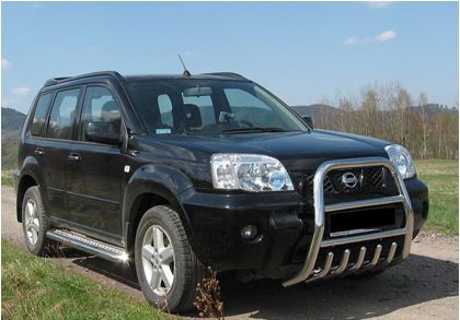 P�edn� ochrann� nerez r�m pro Nissan X-Trail r.v. 2001-2006