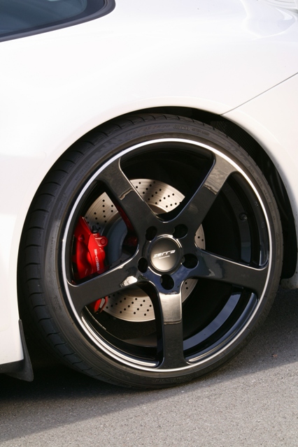 ZERRA - lit� alu kola - ��asn� kvalita, n�zk� v�ha, osobitost, Porsche