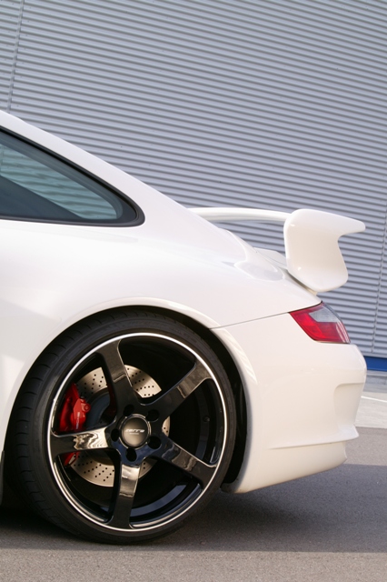 ZERRA - lit� alu kola - ��asn� kvalita, n�zk� v�ha, osobitost, Porsche